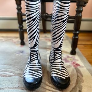 Rain boots, Size 7
